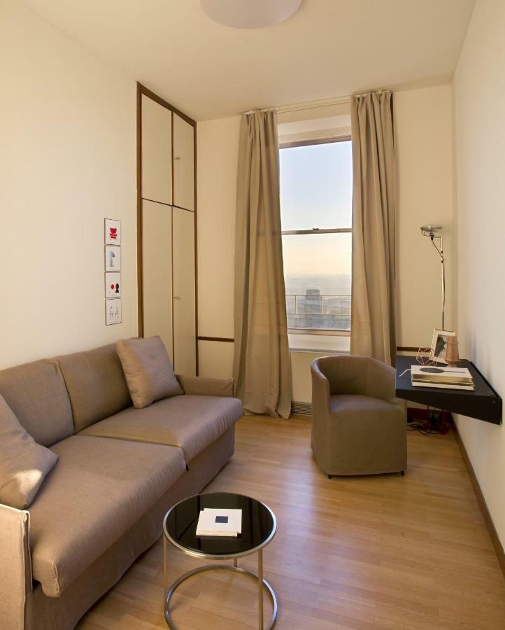 Domux Home Torre Velasca Milan Extérieur photo