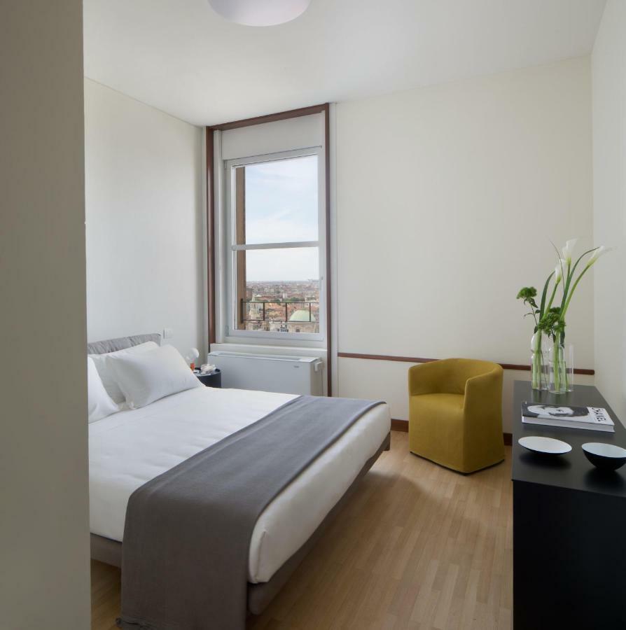 Domux Home Torre Velasca Milan Extérieur photo