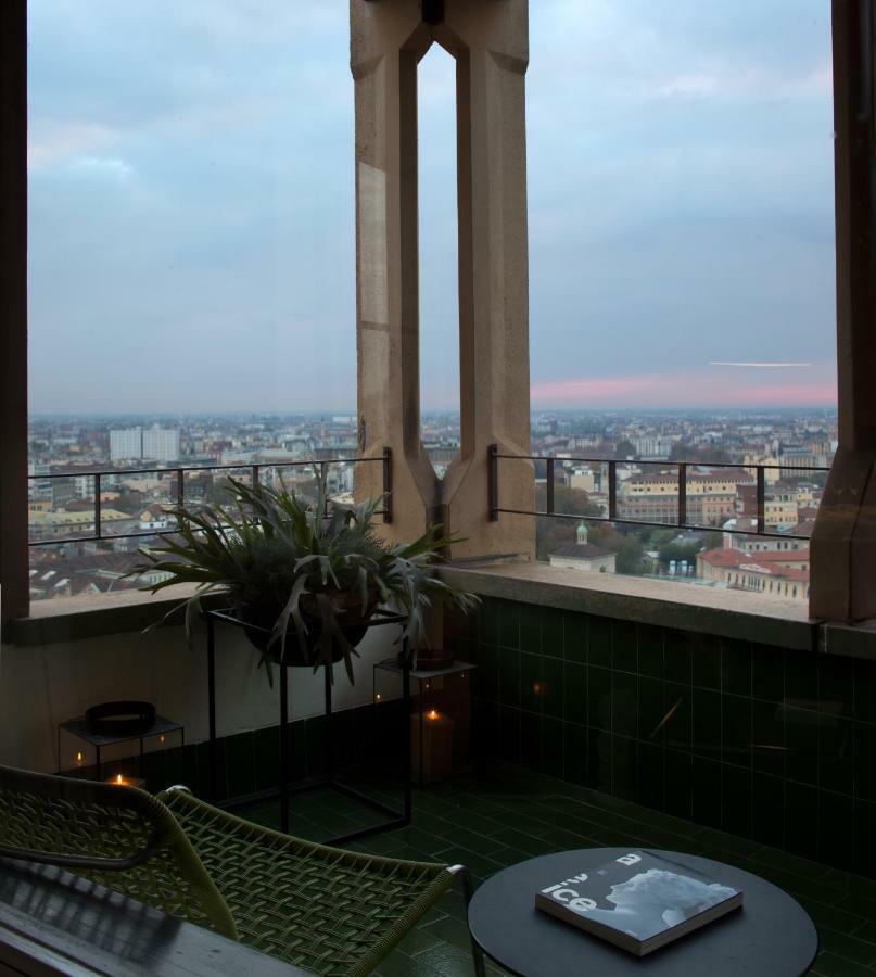 Domux Home Torre Velasca Milan Extérieur photo